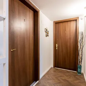 https://deluxe-akcfa-apartments-in-the-heart-of-budapest.inbudapesthotels.com